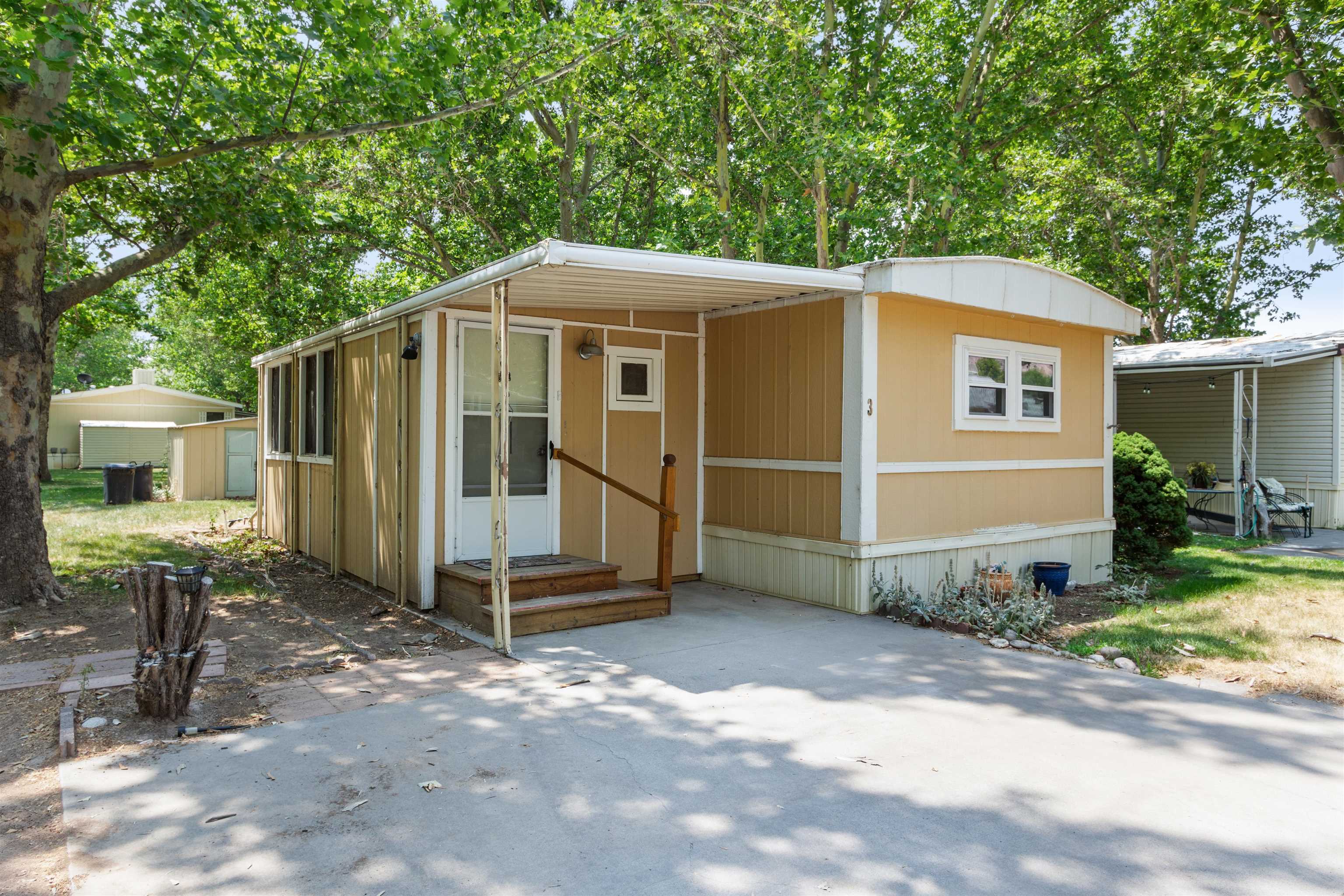 3781 Granada Drive Property Photo 1