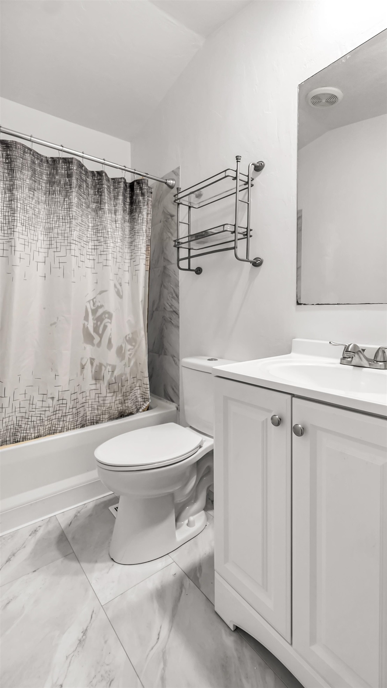 585 25 1/2 Road Property Photo 14