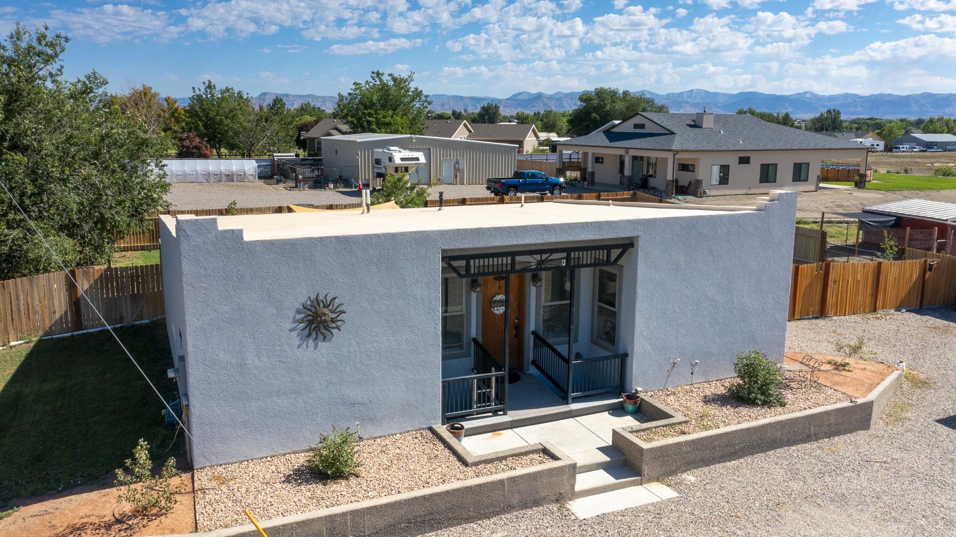 1330 13 Road Property Photo 1