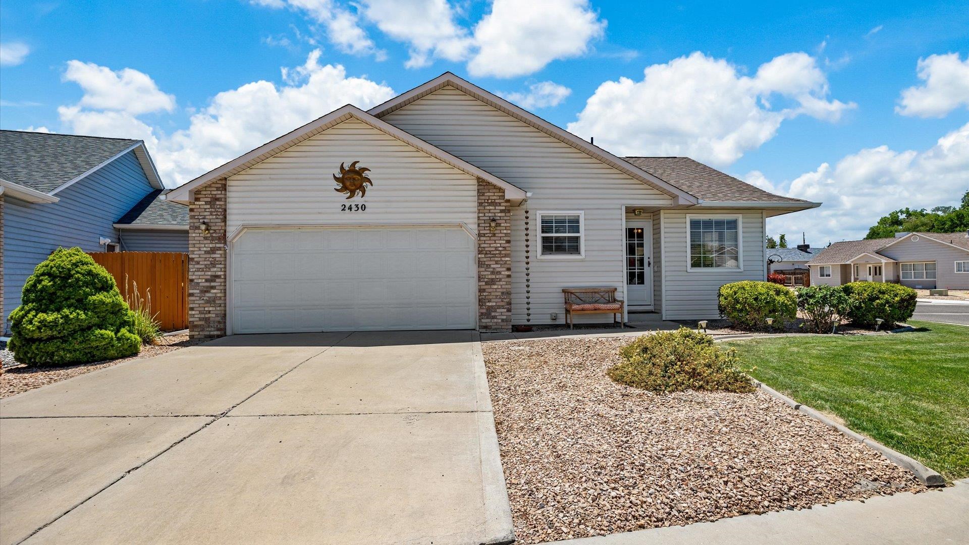 2430 Pheasant Trail Court Property Photo 1