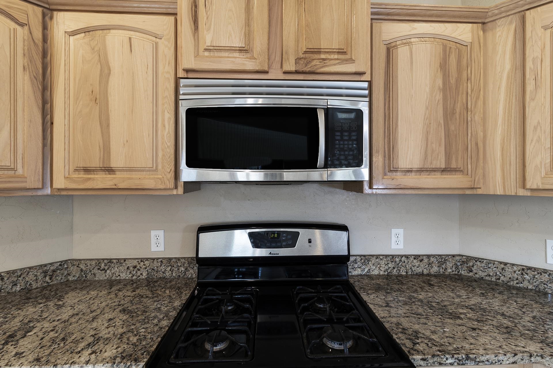 854 Mission Court Property Photo 12