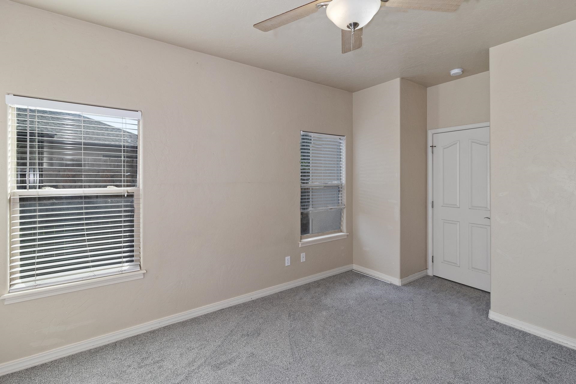 854 Mission Court Property Photo 29