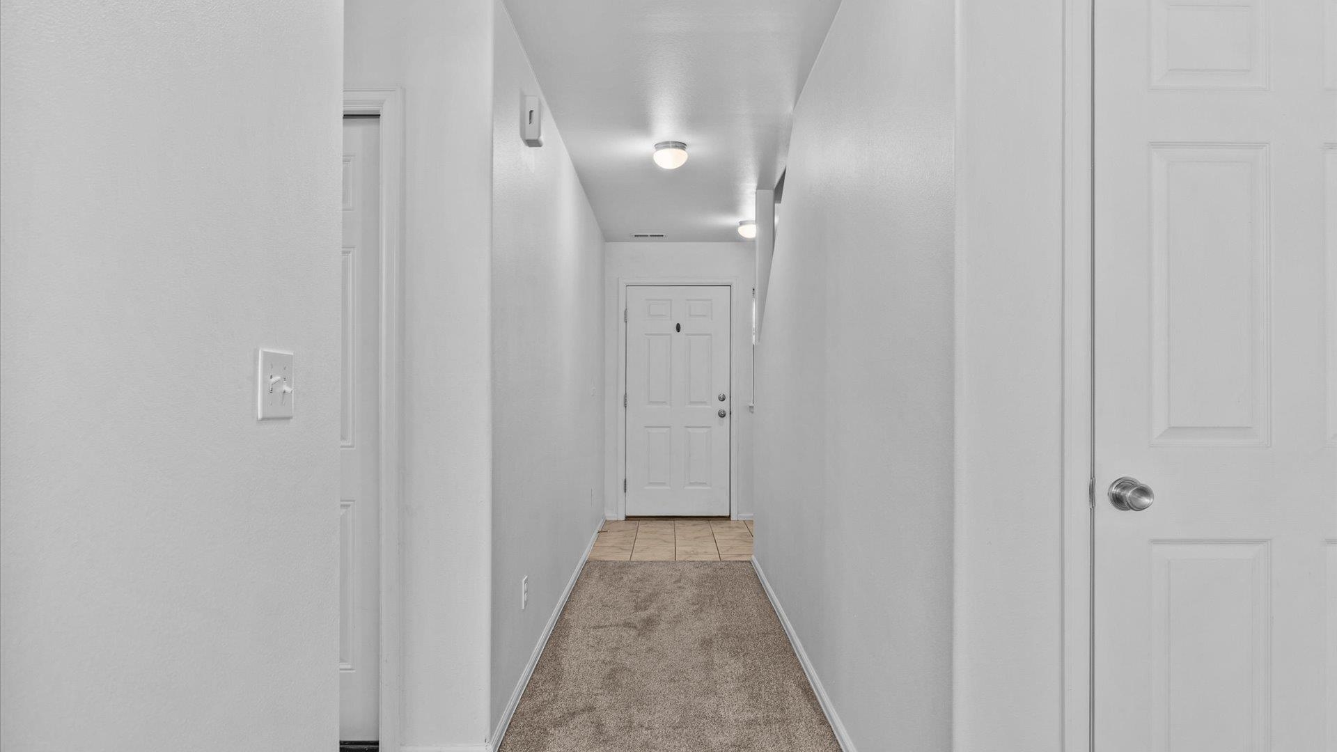 2473 Theresa Lane Property Photo 5
