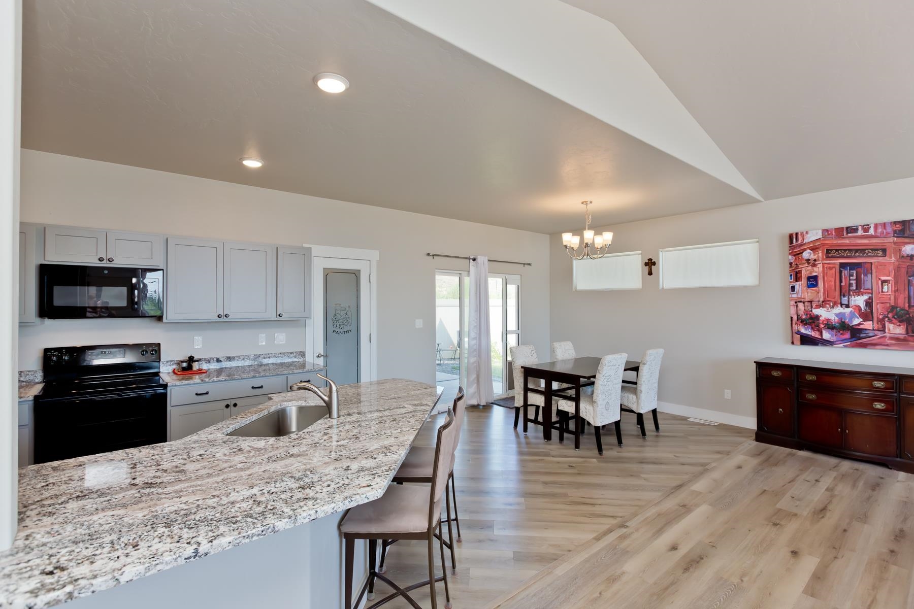 105 Dry Creek Court Property Photo 7