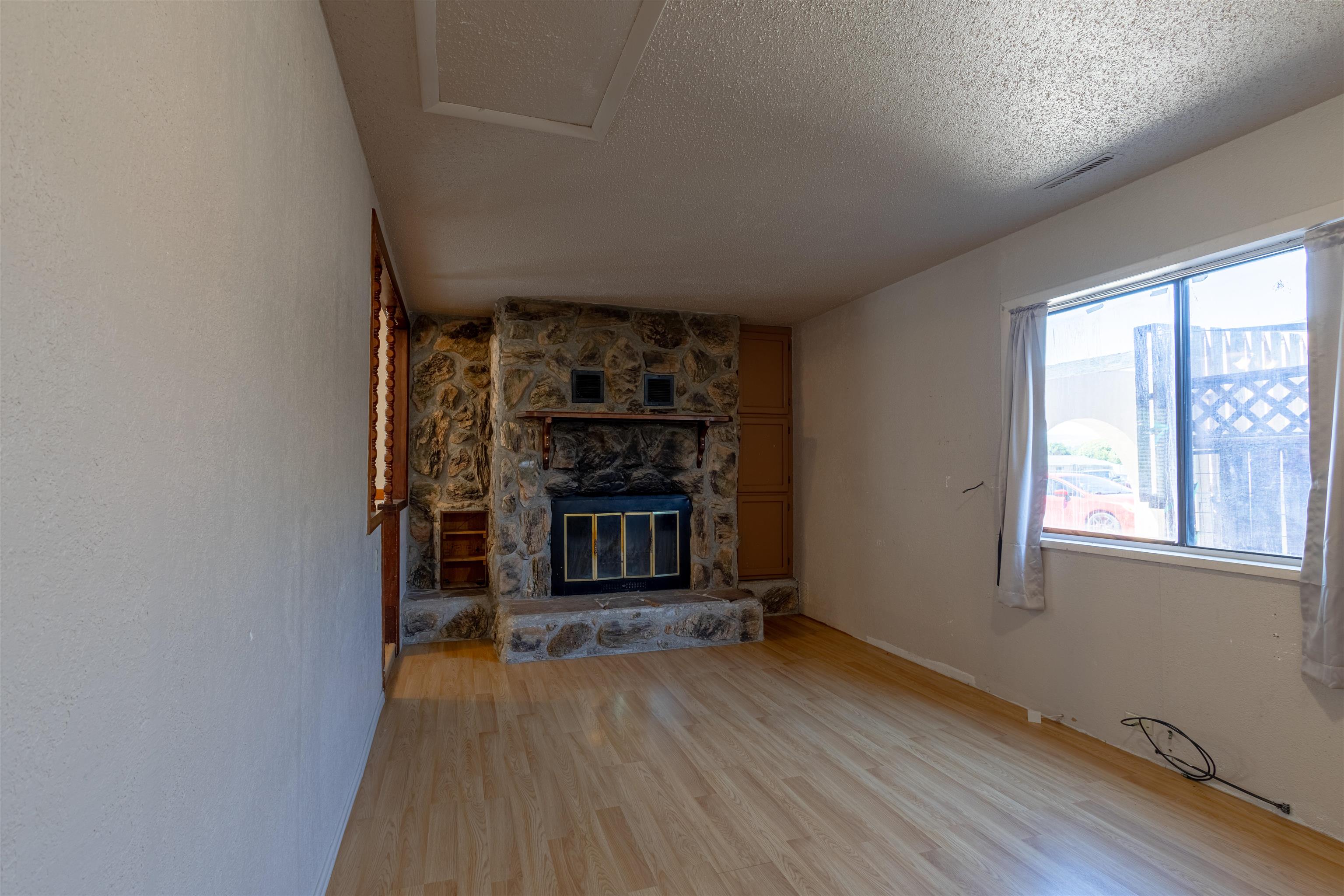 3046 1/2 Wedgewood Drive Property Photo 12