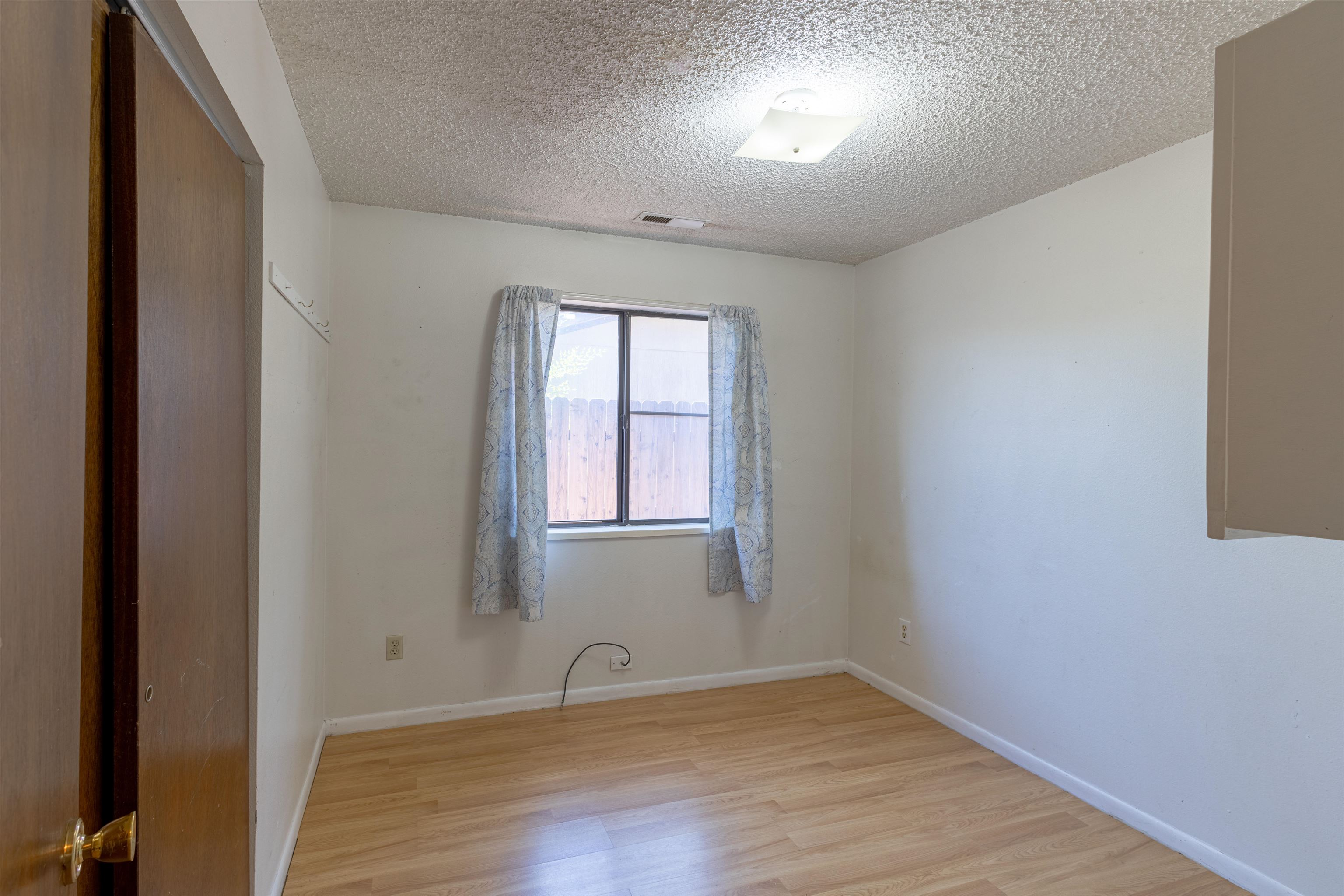 3046 1/2 Wedgewood Drive Property Photo 16