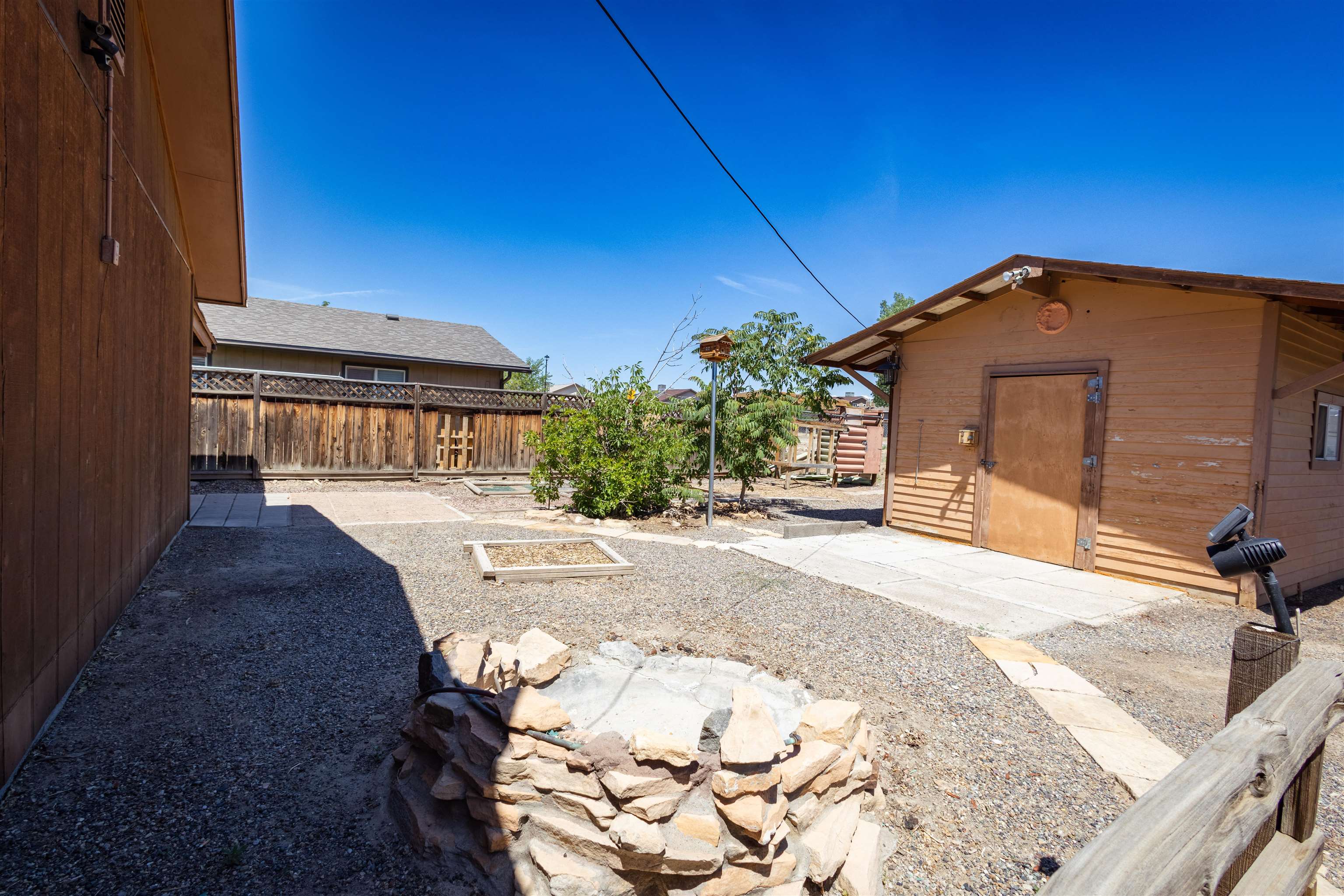 3046 1/2 Wedgewood Drive Property Photo 24