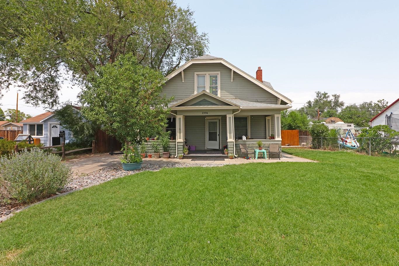 2336 Elm Avenue Property Photo 1