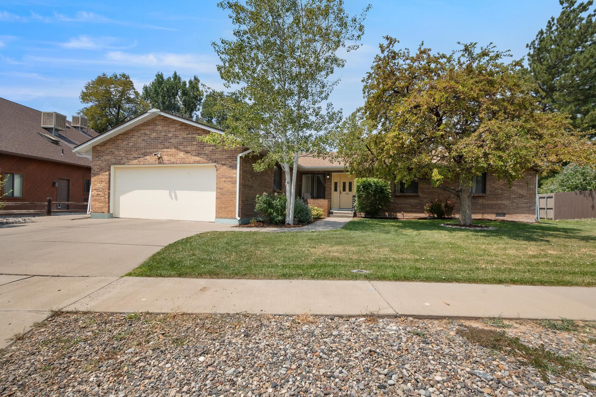 3715 Elderberry Circle