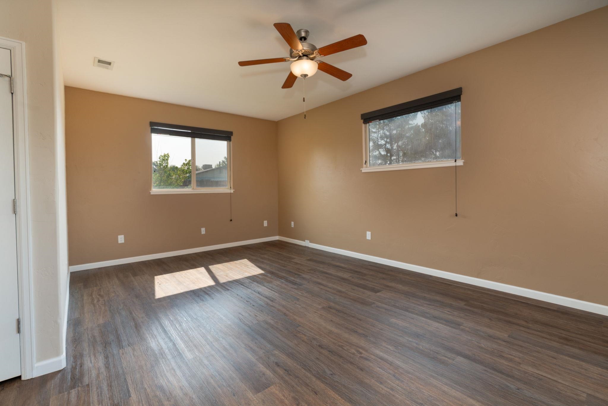 306 Carriage Hills Court Property Photo 8