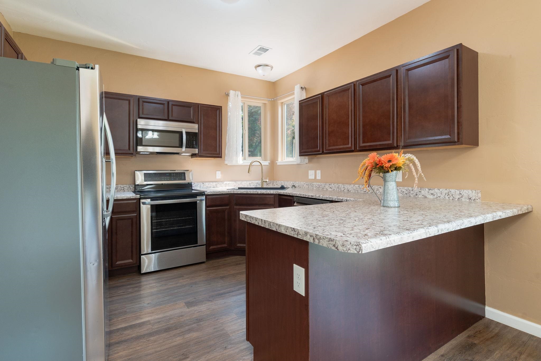 306 Carriage Hills Court Property Photo 11