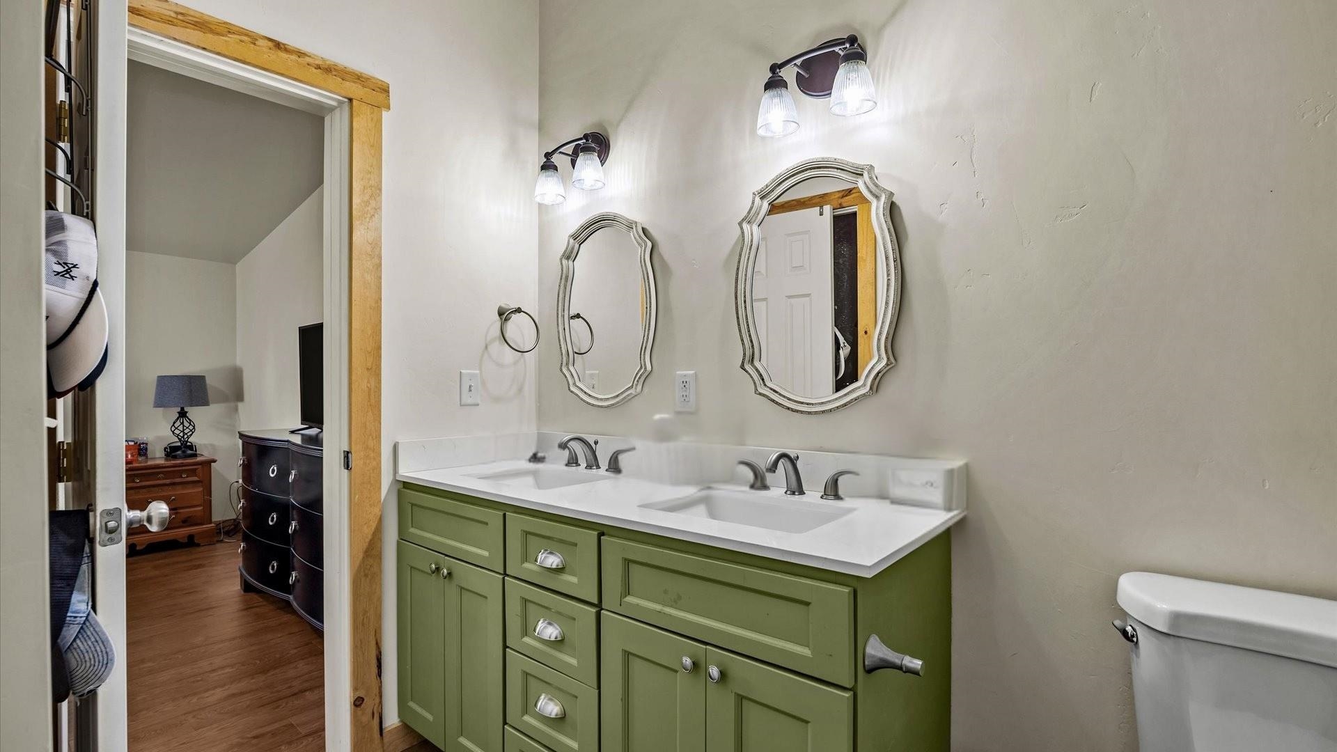 1012 Moro Castle Avenue Property Photo 9