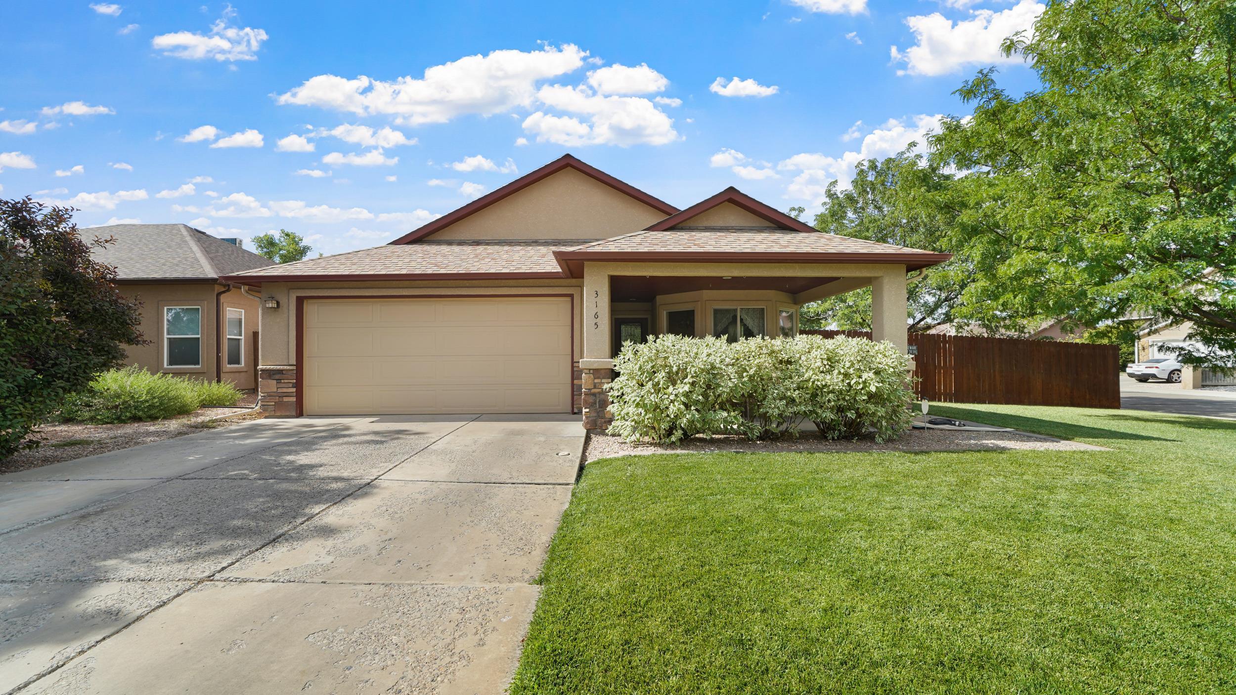 3165 Dazie Jo Street Property Photo