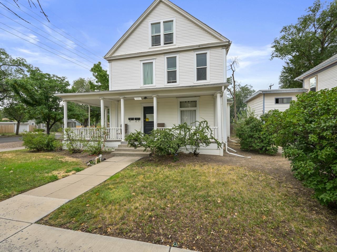 1059 Rood Avenue Property Photo 1