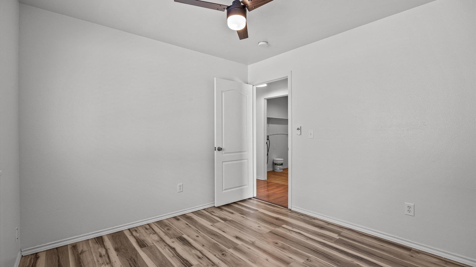 3189 Summit Way Property Photo 18