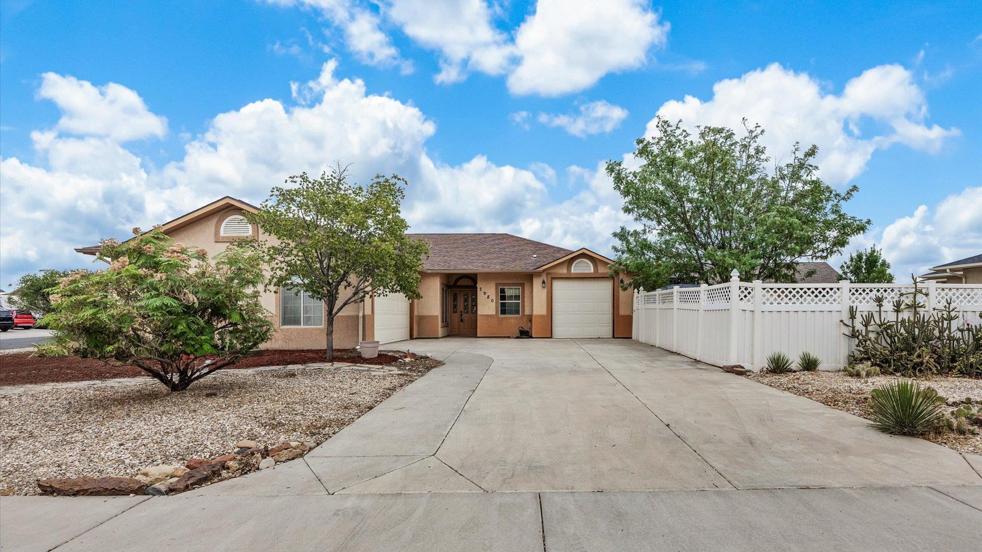 2980 Westland Avenue Property Photo 2