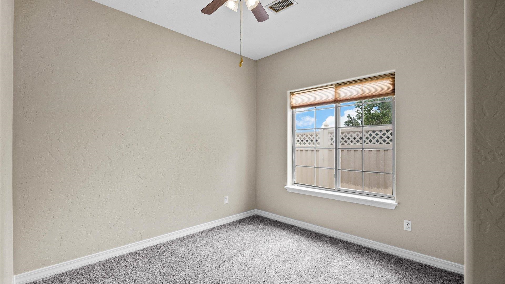2980 Westland Avenue Property Photo 17