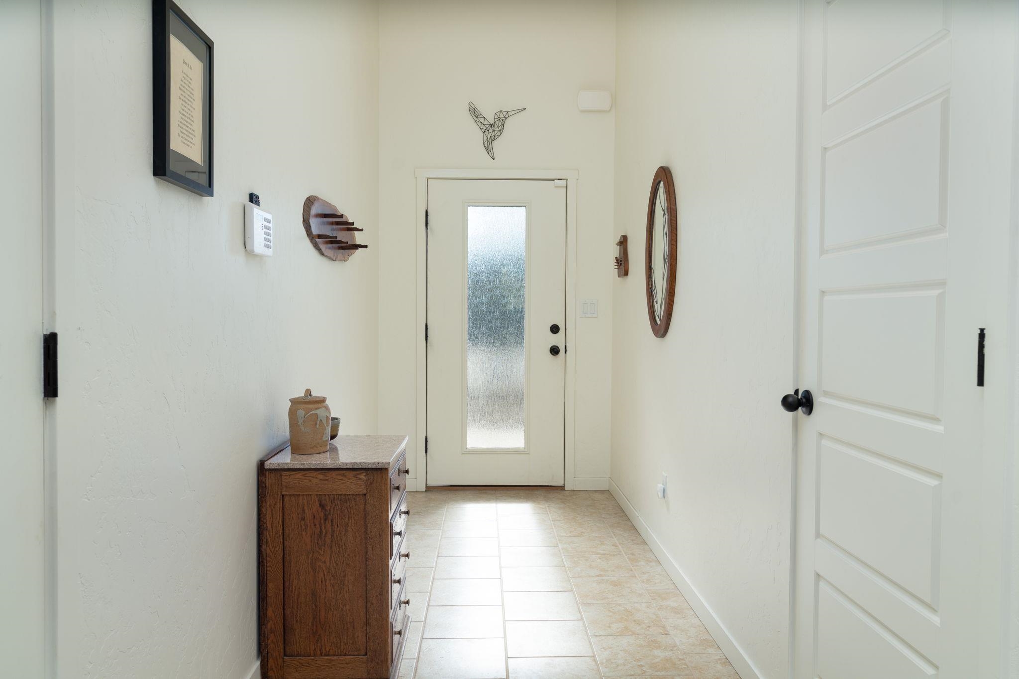 391 Blue River Drive Property Photo 4