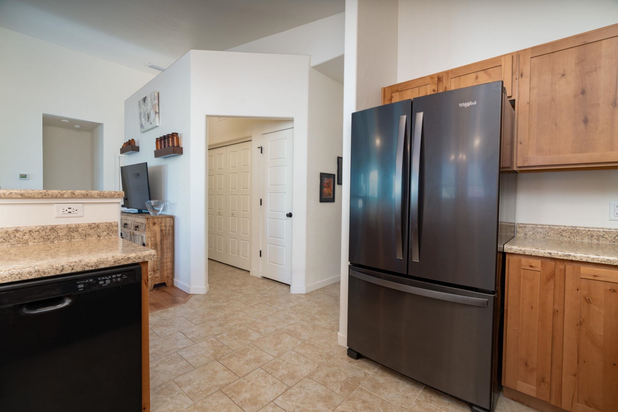 391 Blue River Drive Property Photo 11