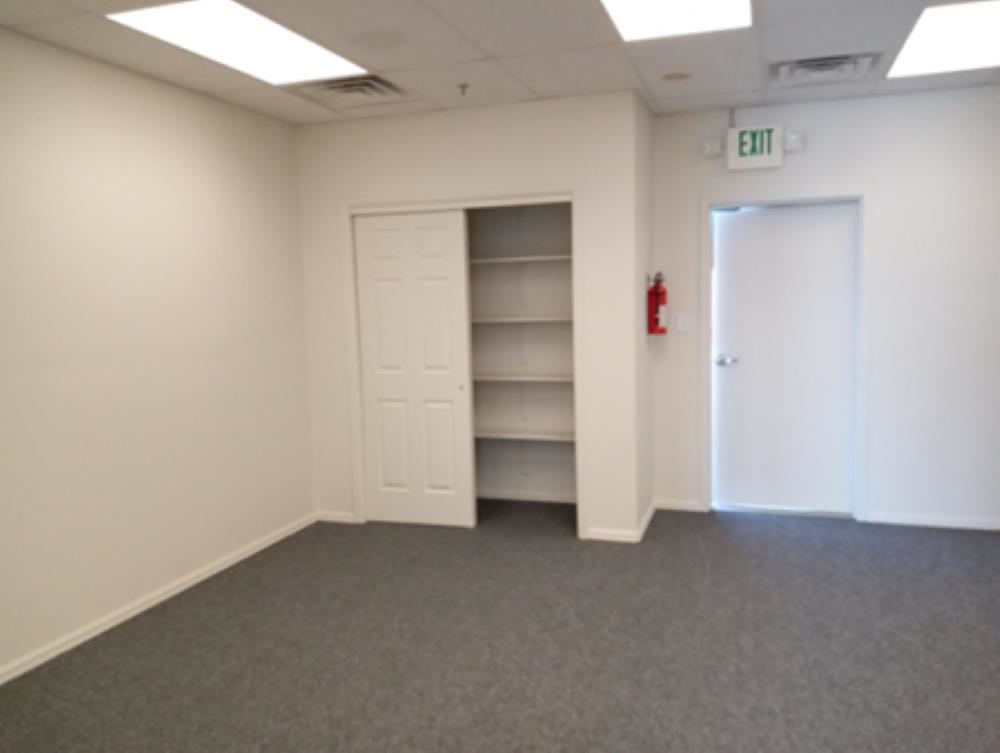 2477 Commerce Boulevard Property Photo 6