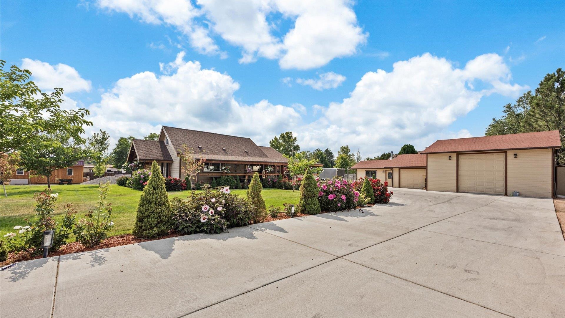 3027 Patterson Road Property Photo