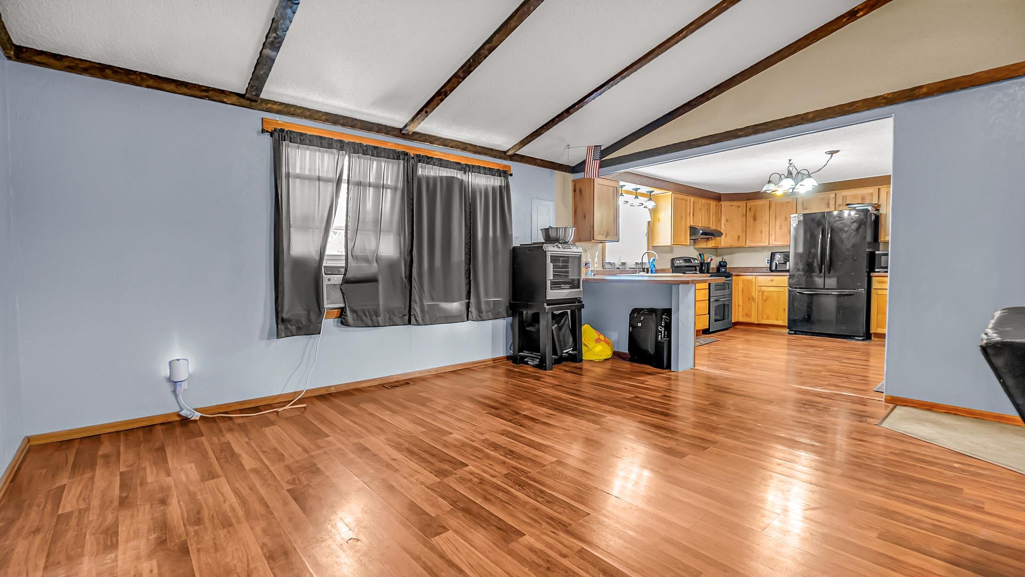 585 29 1/2 Road Property Photo 7