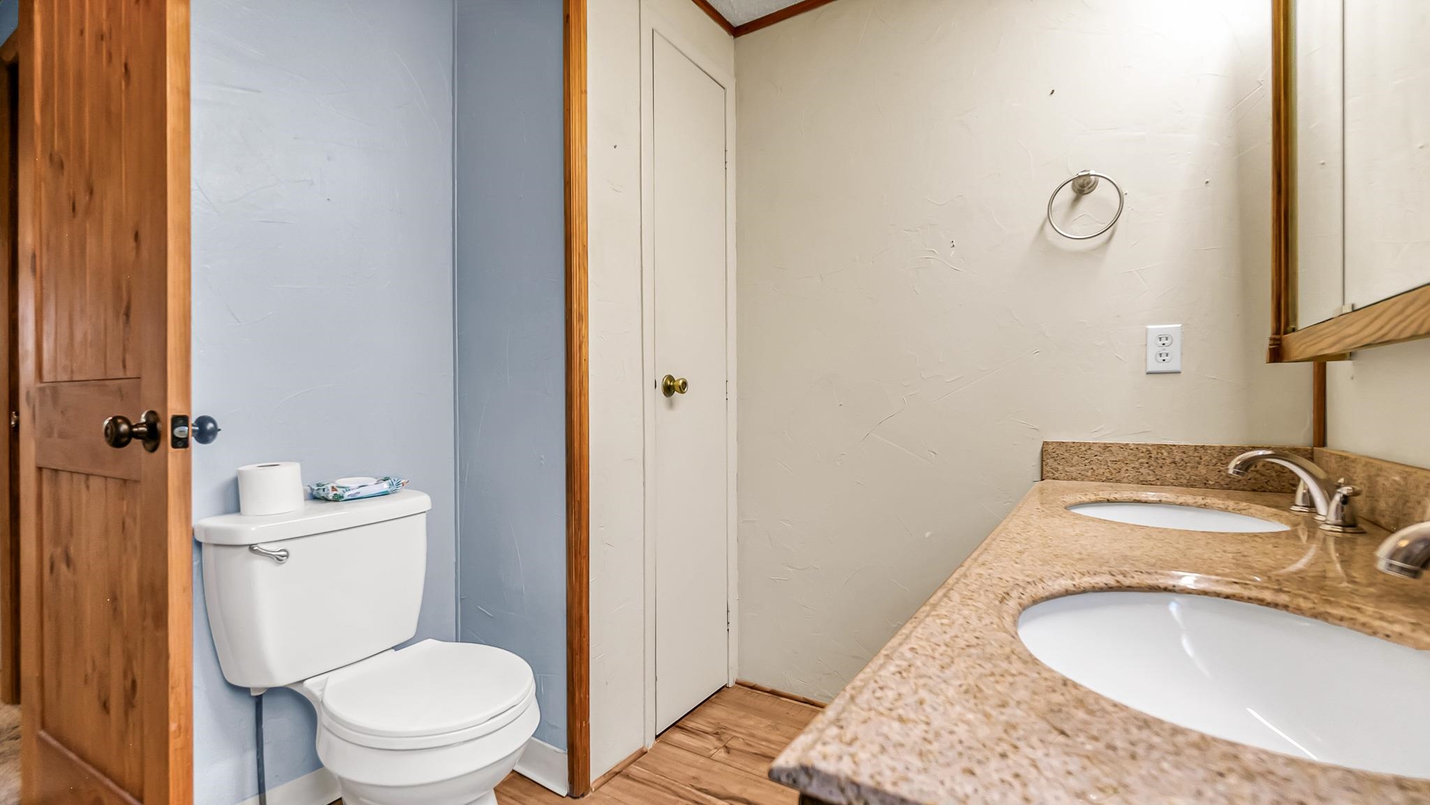 585 29 1/2 Road Property Photo 14