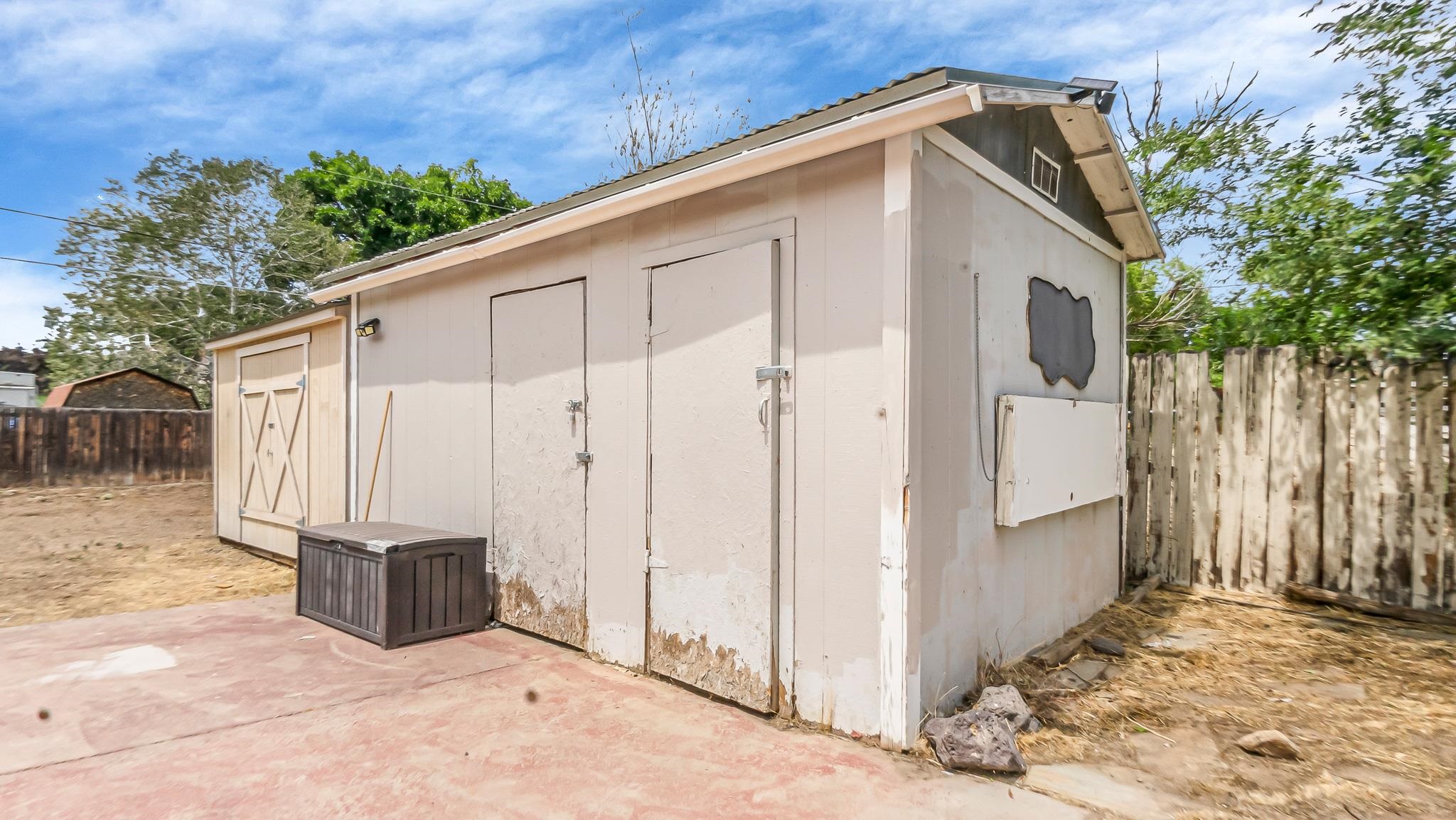 585 29 1/2 Road Property Photo 26