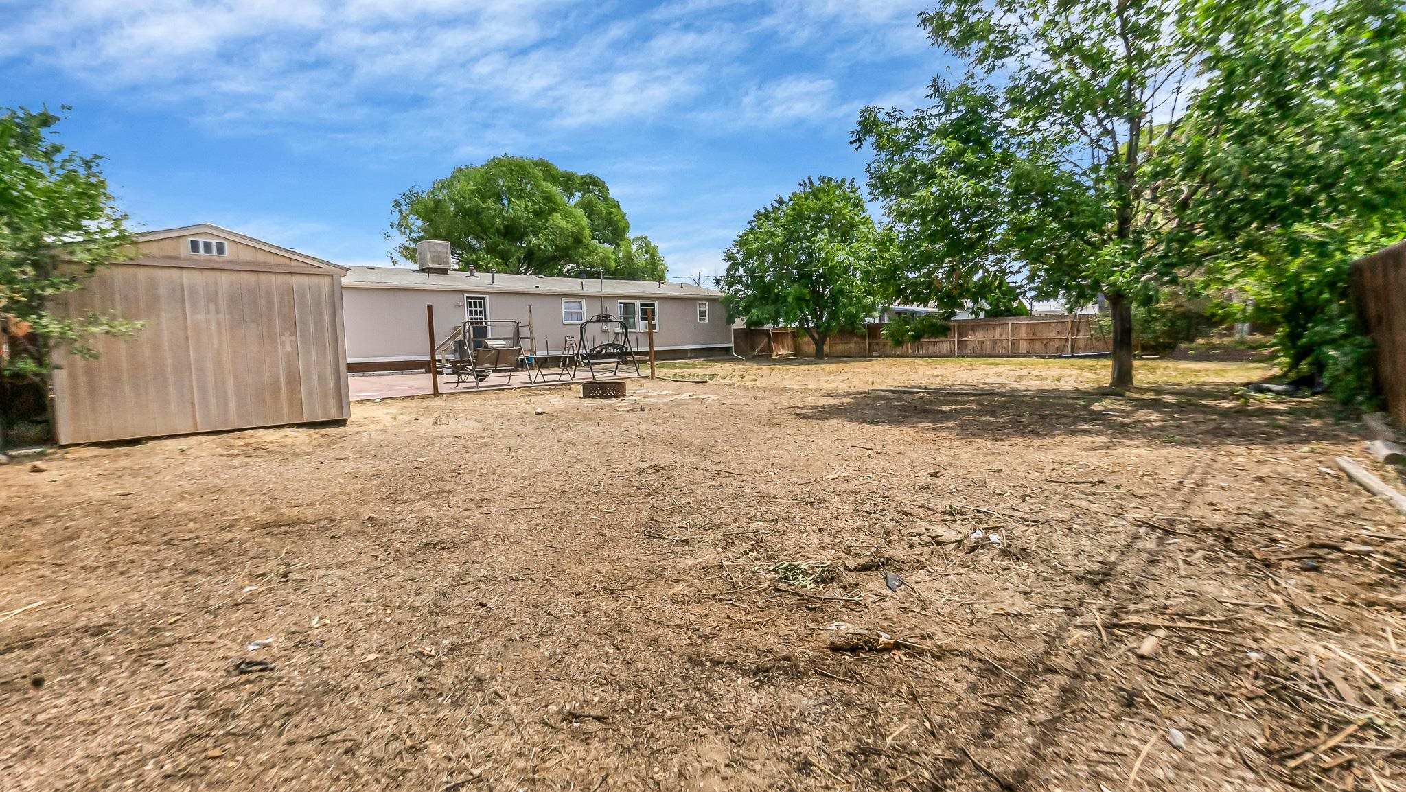 585 29 1/2 Road Property Photo 28