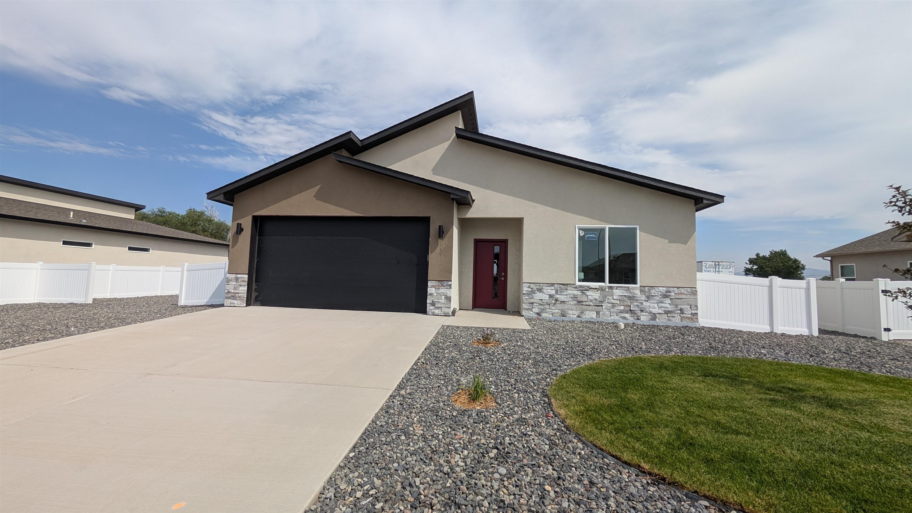 1731 Caliper Way Property Photo 1