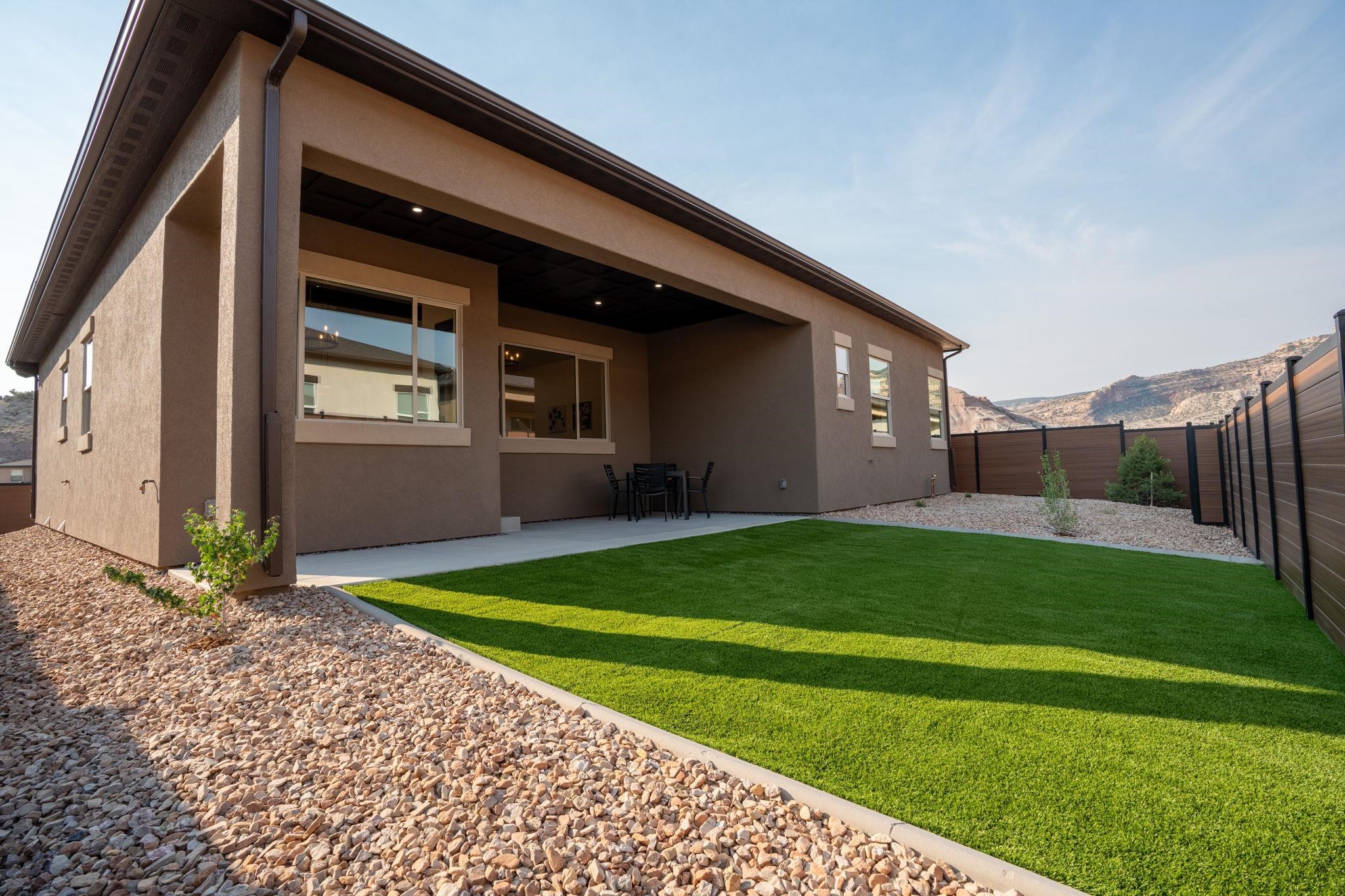 2314 Rocky Knoll Court Property Photo 3