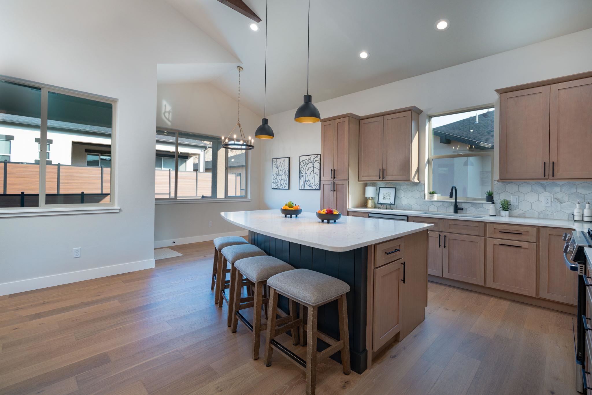 2314 Rocky Knoll Court Property Photo 9