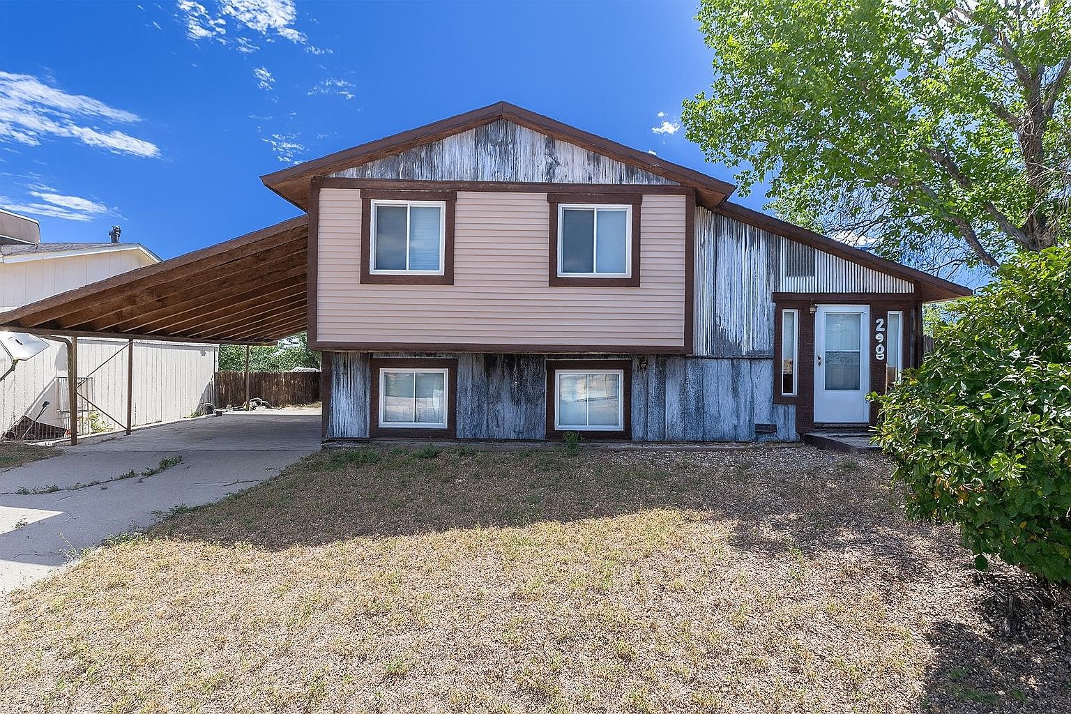 298 Darius Avenue Property Photo 1