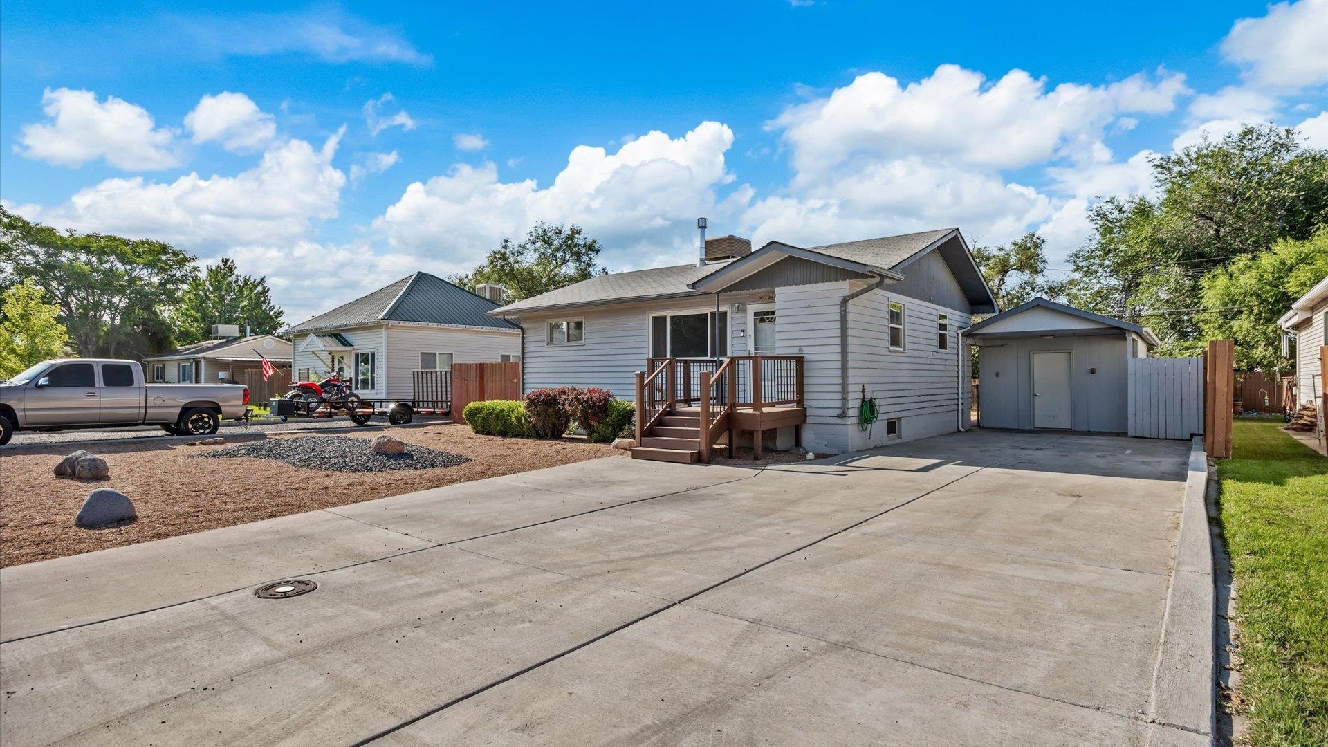 2827 1/2 Texas Avenue Property Photo 3