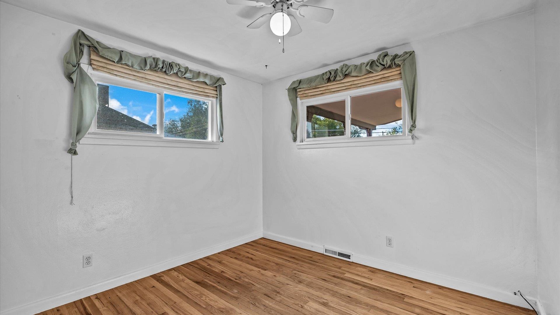 2827 1/2 Texas Avenue Property Photo 12