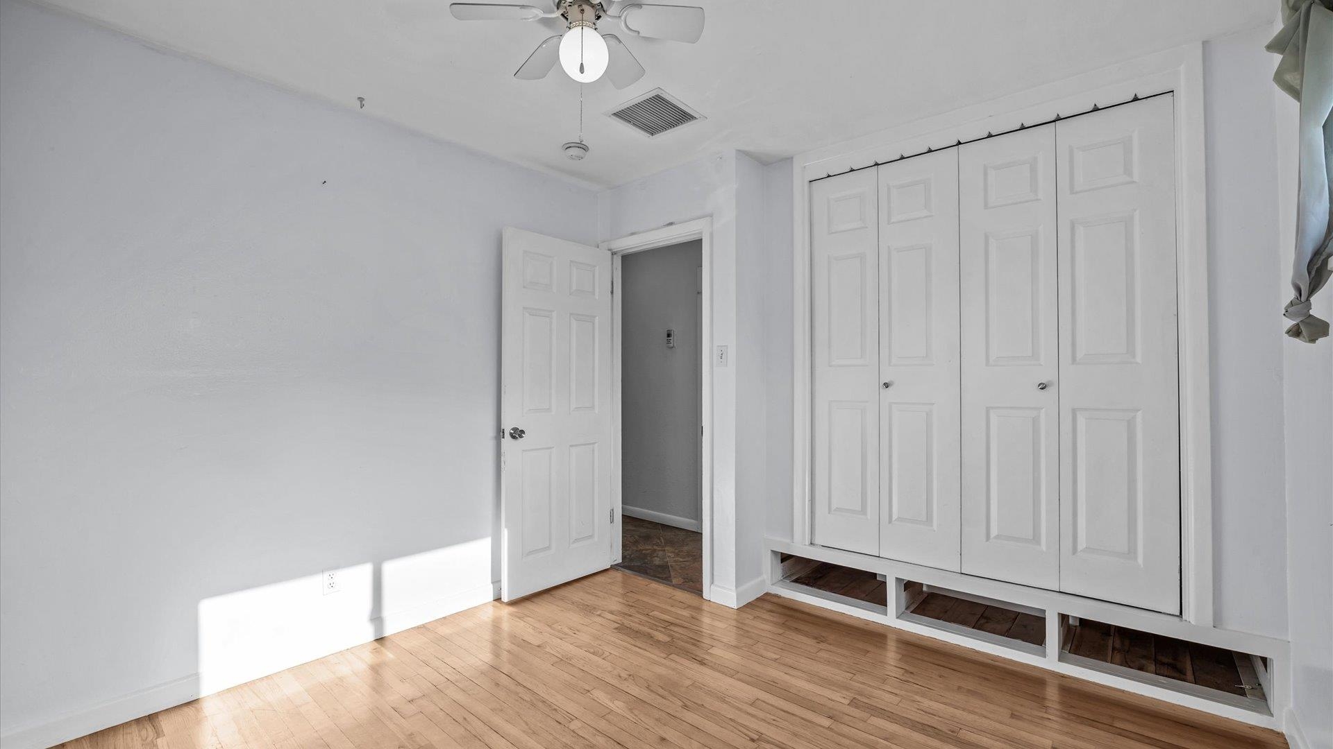 2827 1/2 Texas Avenue Property Photo 14