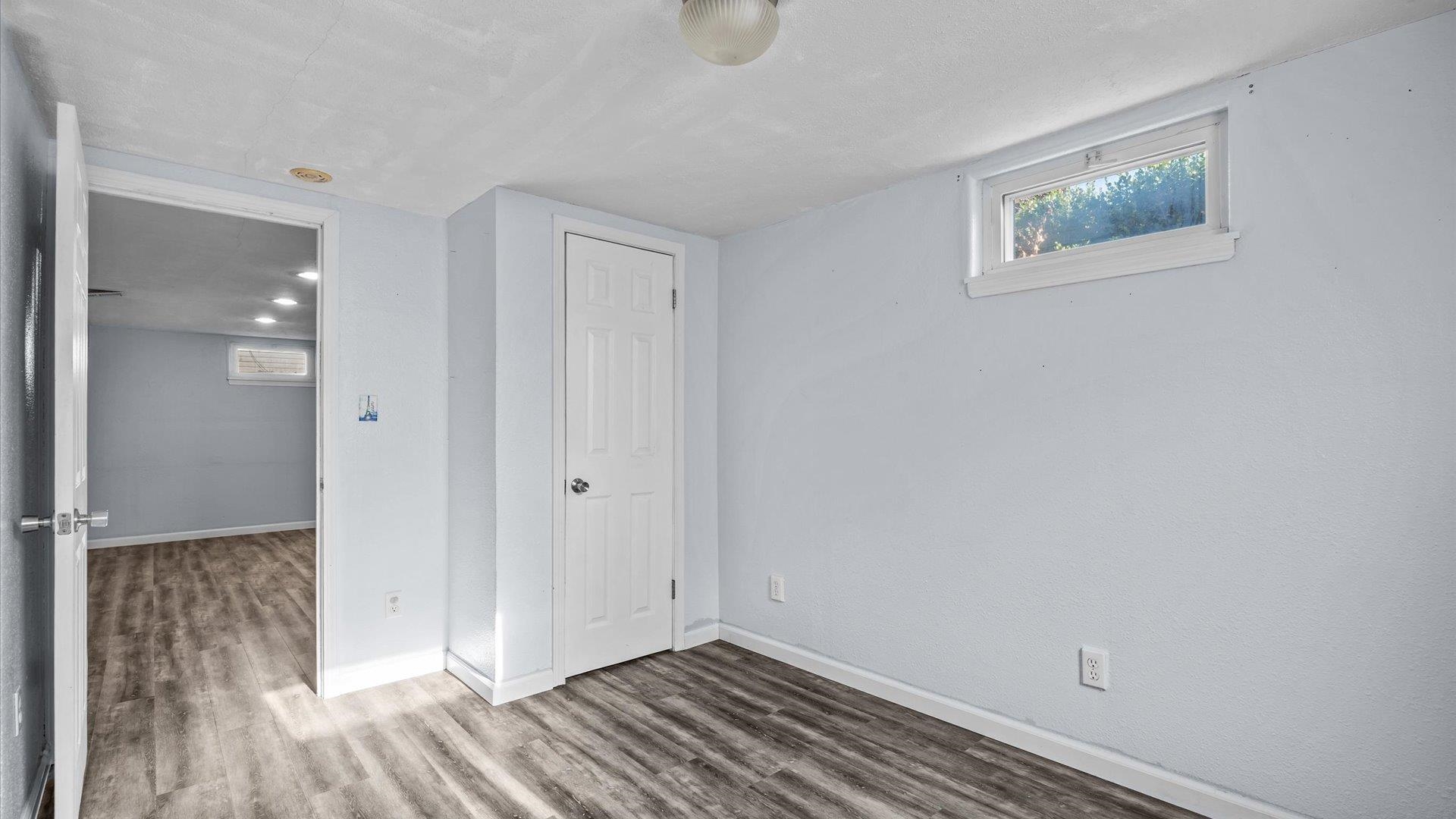 2827 1/2 Texas Avenue Property Photo 24