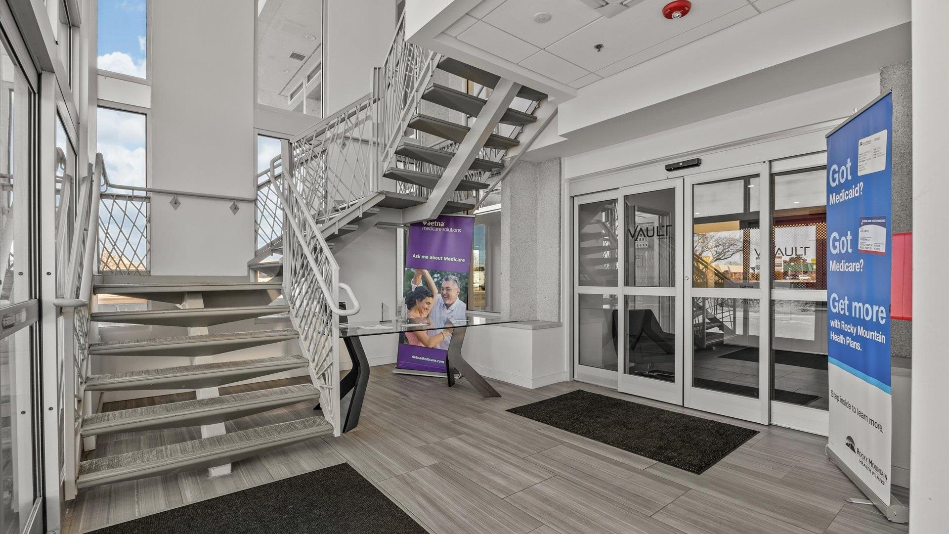 2755 North Avenue Property Photo 8