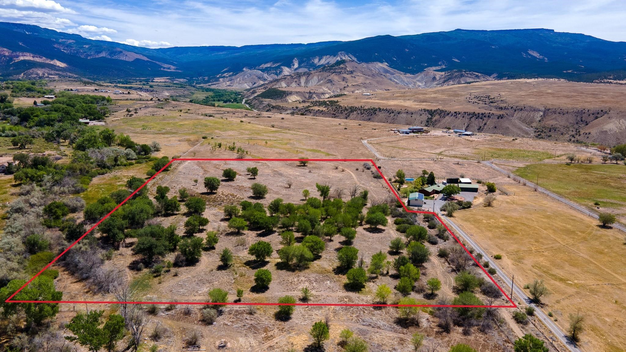 3003 Purdy Mesa Road Property Photo 1