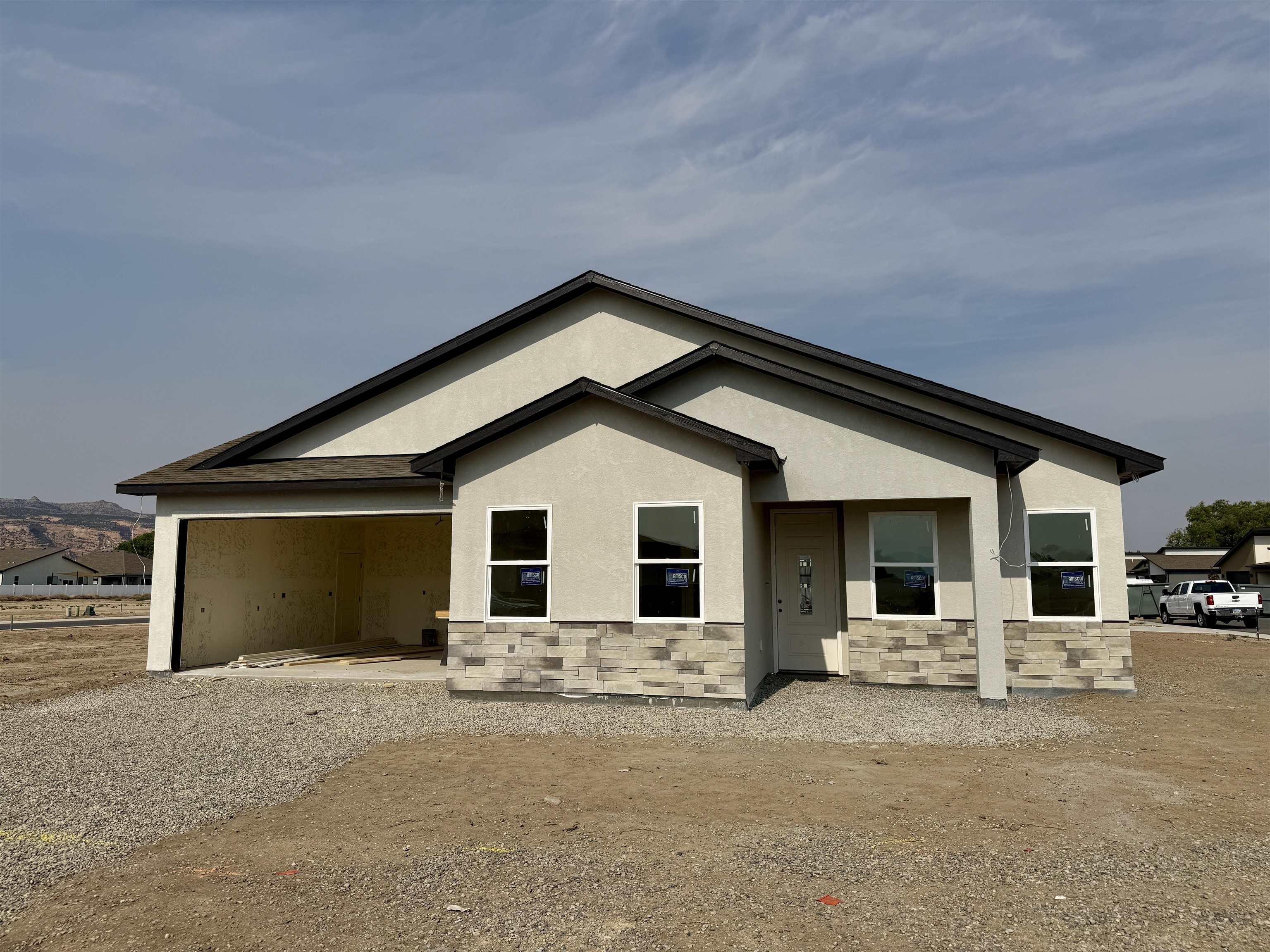 1760 Caliper Way Property Photo 1