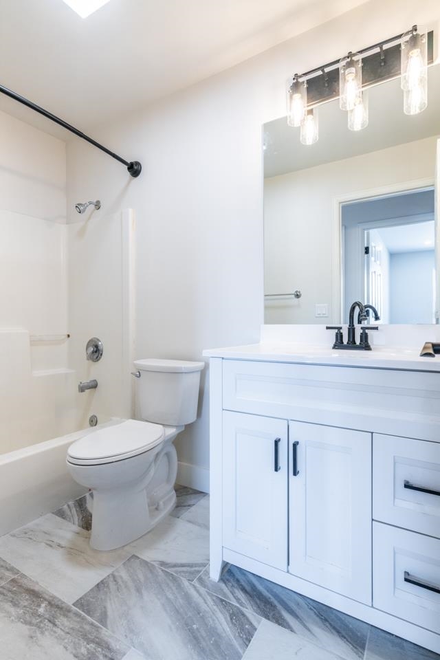 411 Cedar Glen Way Property Photo 19