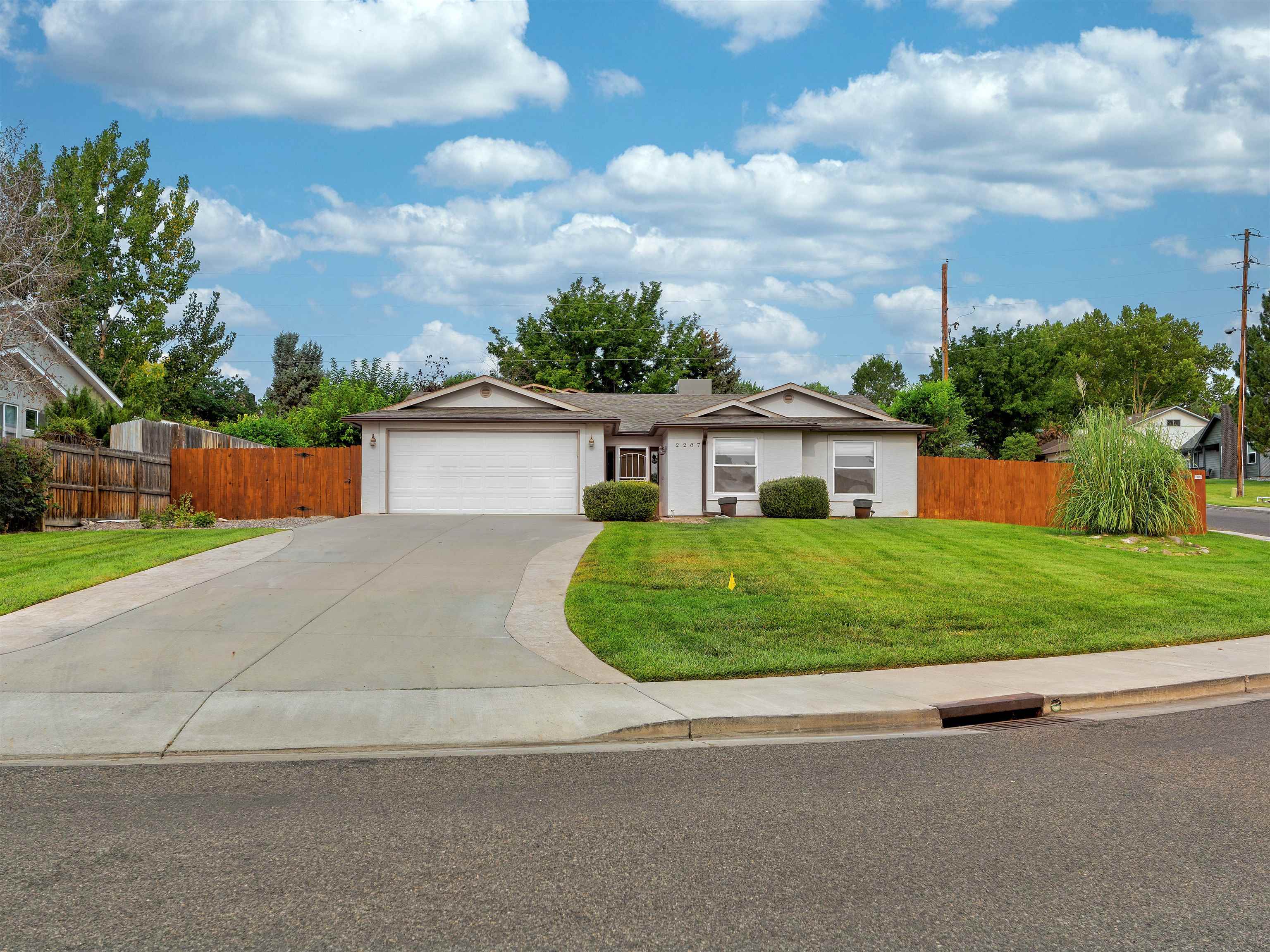2287 Rio Linda Lane Property Photo 1