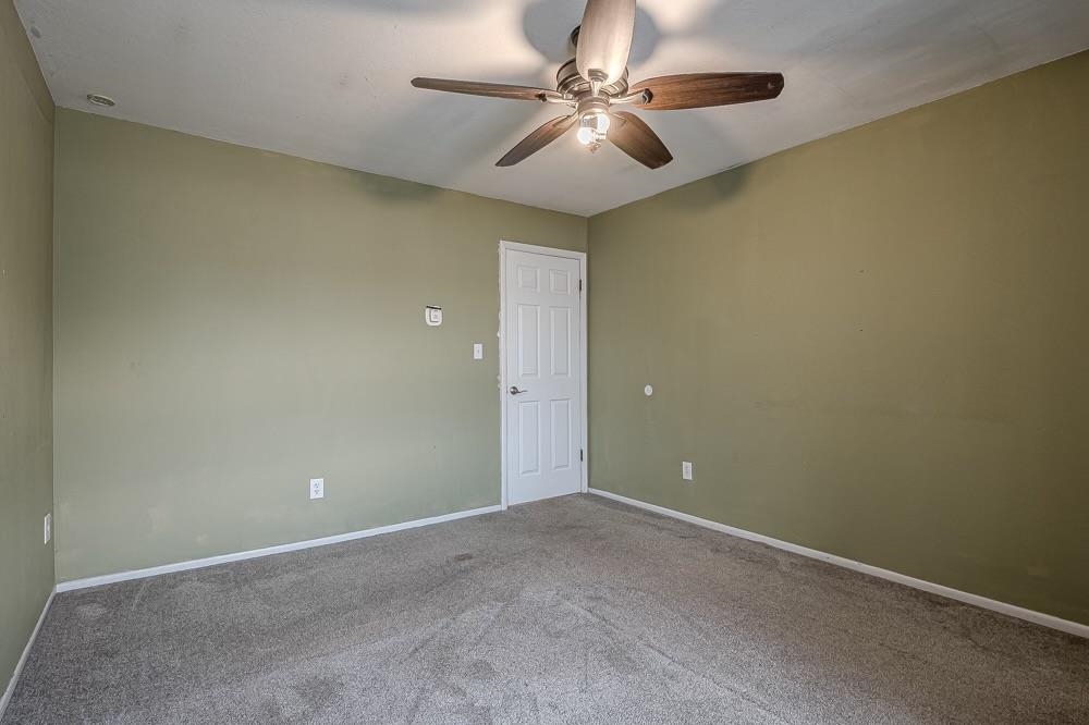 257 Beacon Court Property Photo 17
