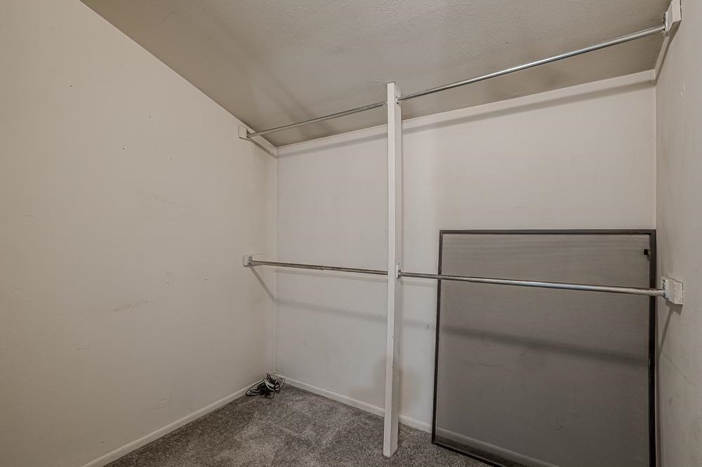257 Beacon Court Property Photo 18