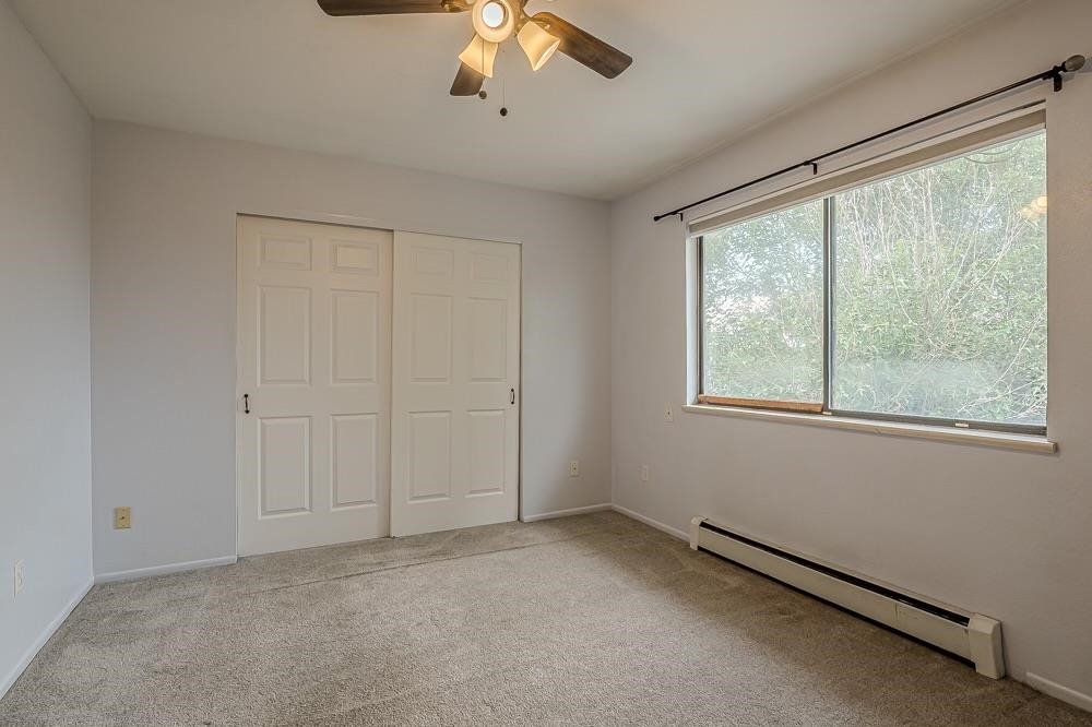 257 Beacon Court Property Photo 23