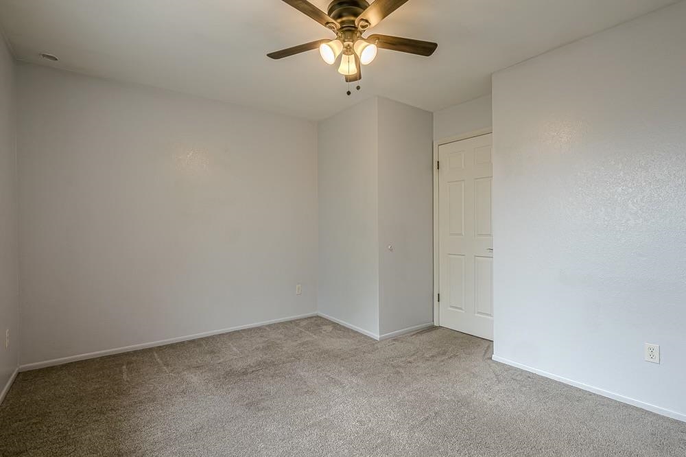 257 Beacon Court Property Photo 24