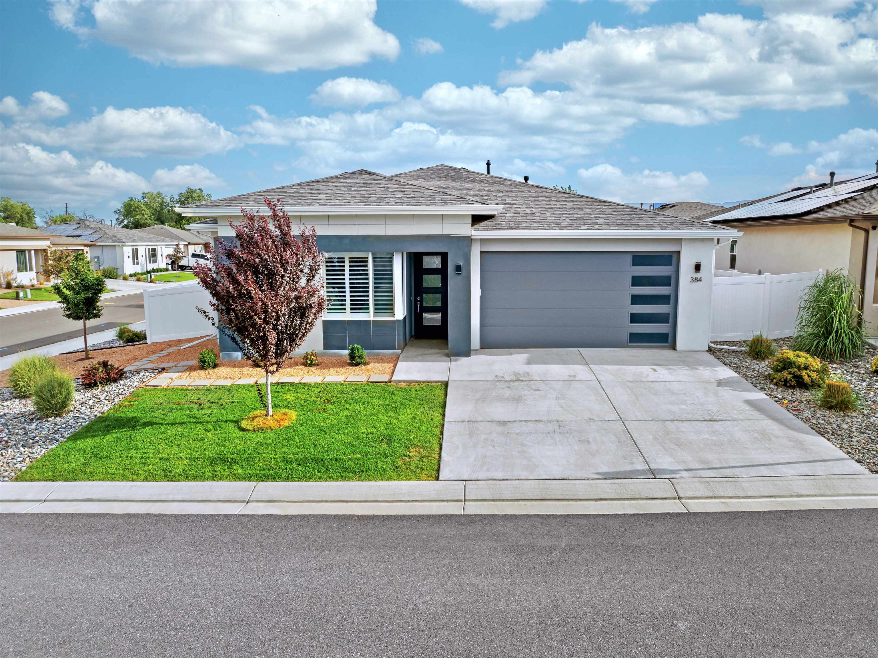 384 Calder Creek Lane Property Photo 1