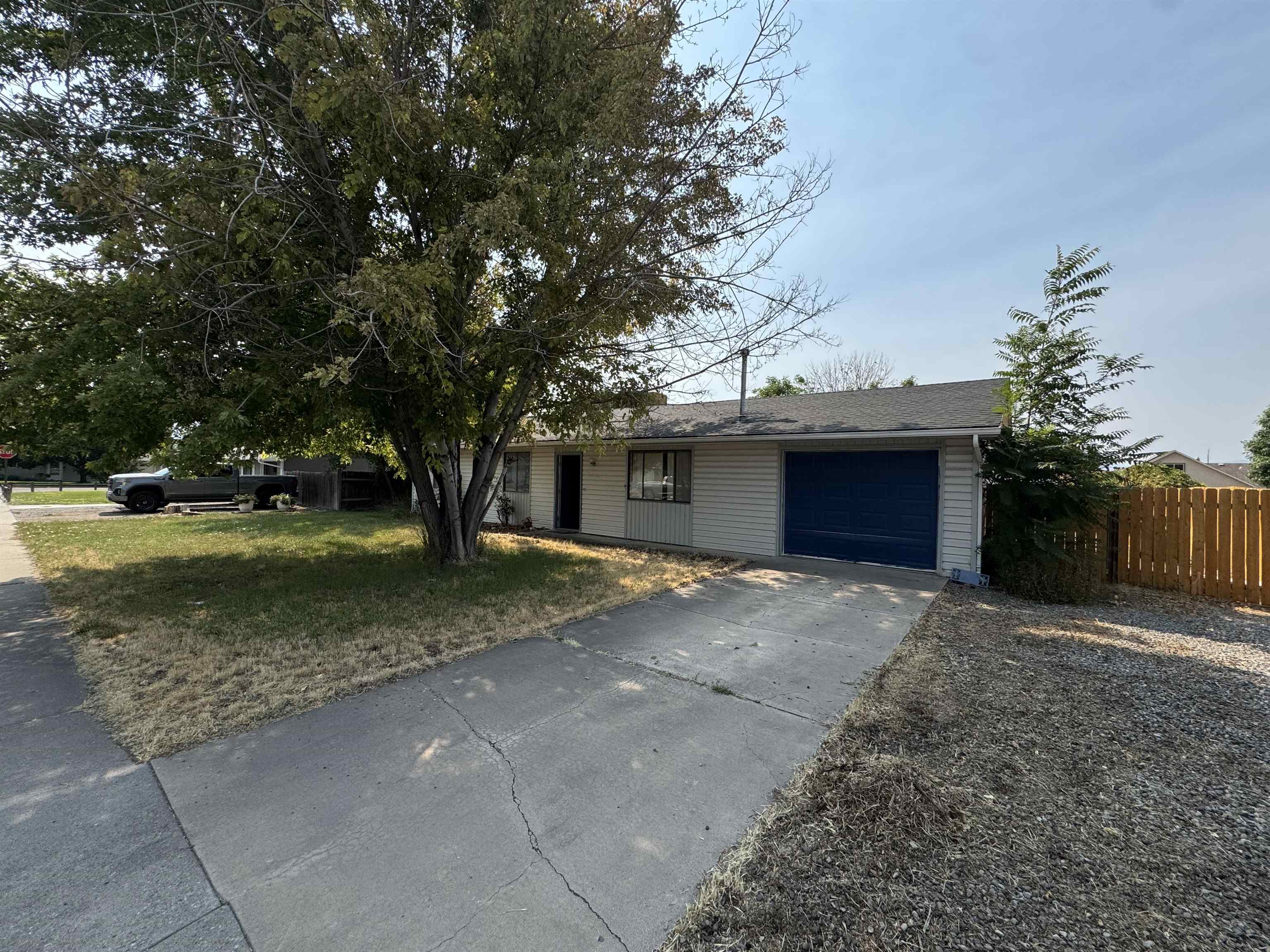 3051 Chipeta Avenue Property Photo 1
