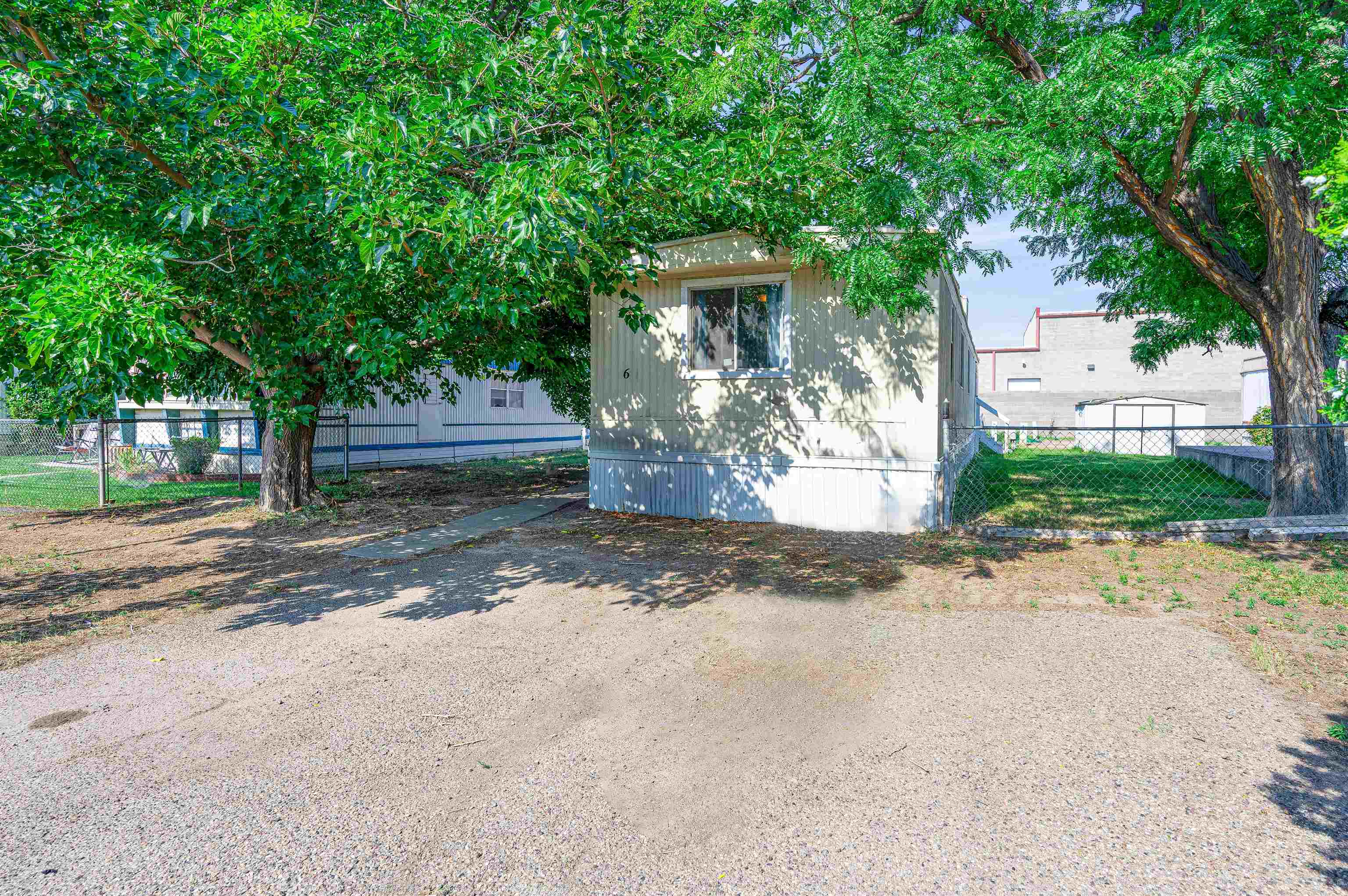 424 32 Road Property Photo 1