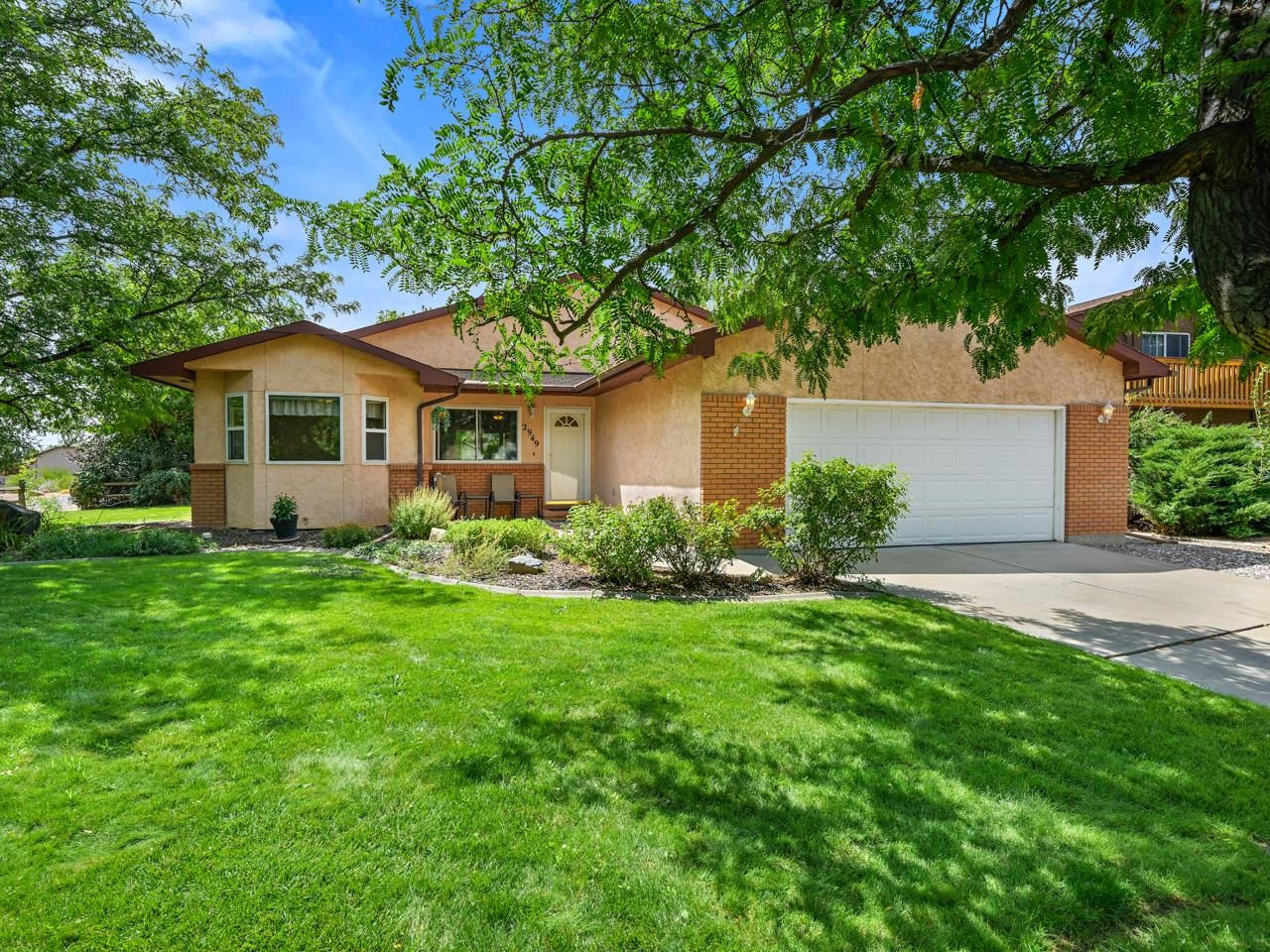 2949 Erika Road Property Photo 1